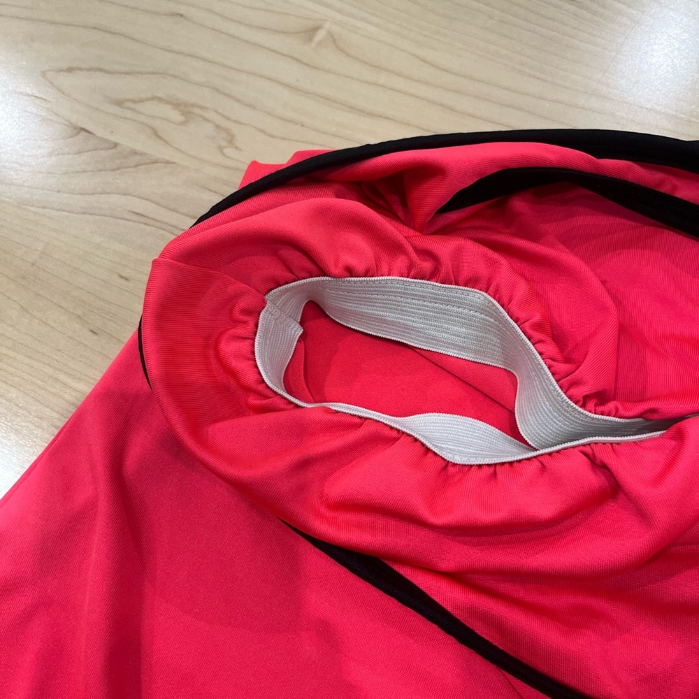 Tarea Racerback Athletic Tank - Picture 3 of 3